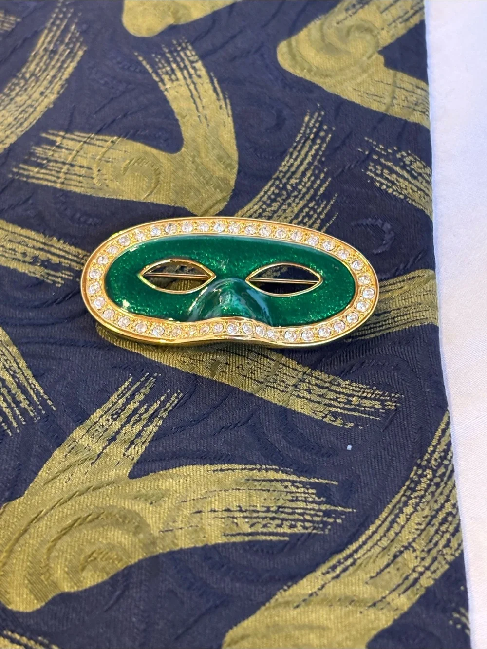 Vintage Italian Silk Tie + Jeweled Green Mask Brooch | Chic Accessory Set